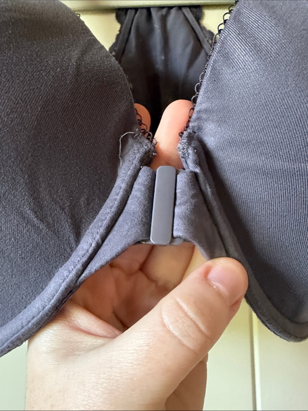 Victoria Secret Perfect Coverage Bra 40DD - Picture 2 of 4